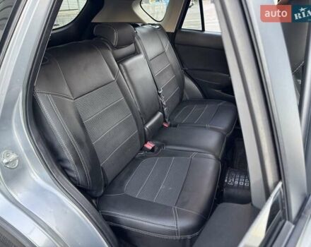 Серый Мазда СХ-5, объемом двигателя 2 л и пробегом 330 тыс. км за 9500 $, фото 9 на Automoto.ua