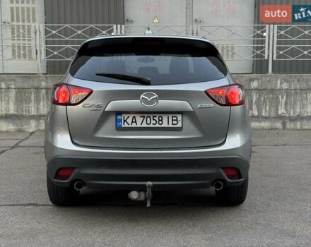 Серый Мазда СХ-5, объемом двигателя 2 л и пробегом 330 тыс. км за 9500 $, фото 4 на Automoto.ua