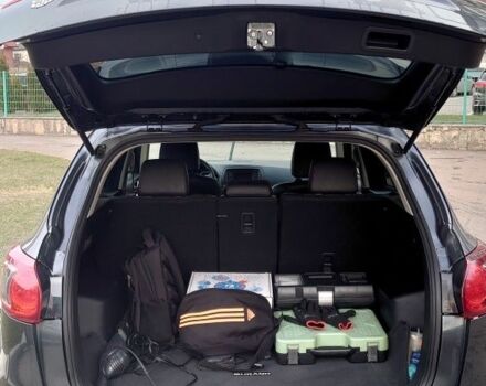 Серый Мазда СХ-5, объемом двигателя 2 л и пробегом 345 тыс. км за 12100 $, фото 3 на Automoto.ua