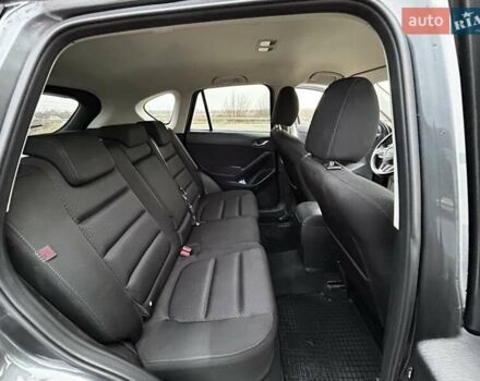 Серый Мазда СХ-5, объемом двигателя 2.19 л и пробегом 236 тыс. км за 12500 $, фото 7 на Automoto.ua