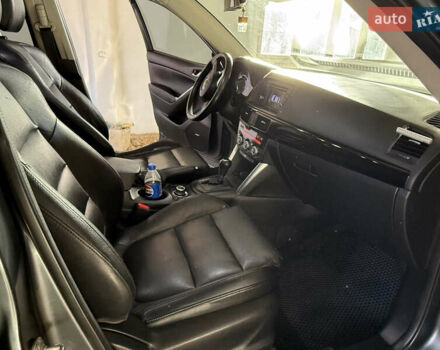 Серый Мазда СХ-5, объемом двигателя 2.2 л и пробегом 180 тыс. км за 14200 $, фото 15 на Automoto.ua