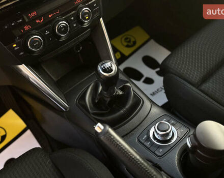 Серый Мазда СХ-5, объемом двигателя 2.2 л и пробегом 247 тыс. км за 12600 $, фото 19 на Automoto.ua