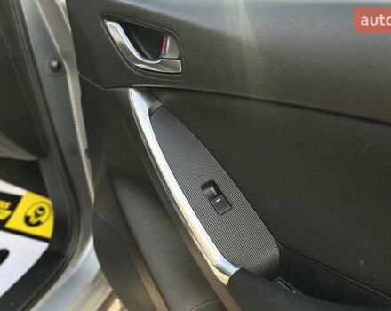 Серый Мазда СХ-5, объемом двигателя 2.2 л и пробегом 247 тыс. км за 12600 $, фото 24 на Automoto.ua