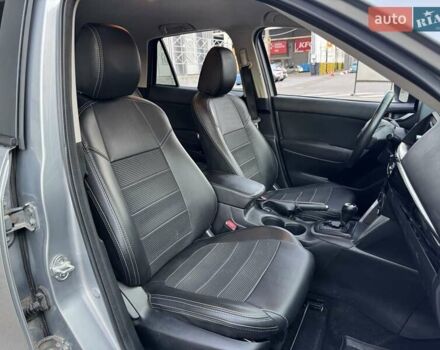 Серый Мазда СХ-5, объемом двигателя 2 л и пробегом 330 тыс. км за 9500 $, фото 10 на Automoto.ua