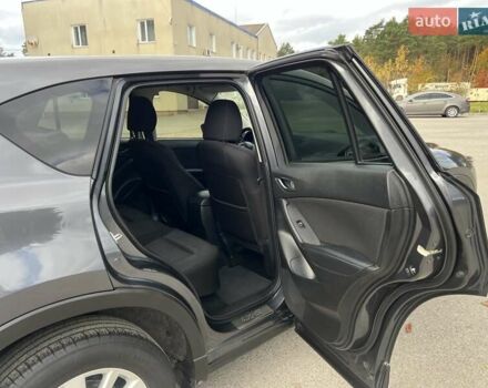 Серый Мазда СХ-5, объемом двигателя 2.2 л и пробегом 225 тыс. км за 12300 $, фото 75 на Automoto.ua