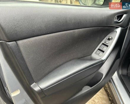 Мазда СХ-5 2013 в Могилев-Подольском на Automoto.ua Серый Мазда СХ-5, объемом двигателя 2.2 л и пробегом 237 тыс. км за 12700 $, фото 9 на Automoto.ua