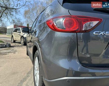 Мазда СХ-5 2013 в Чернигове на Automoto.ua Серый Мазда СХ-5, объемом двигателя 2.19 л и пробегом 203 тыс. км за 13200 $, фото 5 на Automoto.ua