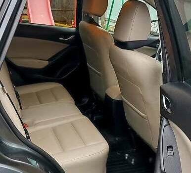 Сірий Мазда СХ-5, об'ємом двигуна 2.2 л та пробігом 180 тис. км за 13300 $, фото 9 на Automoto.ua