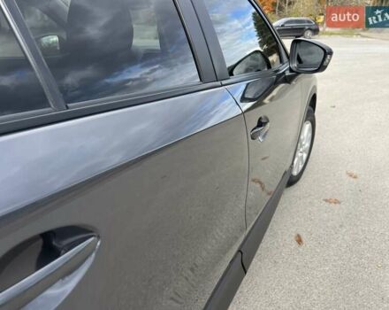 Серый Мазда СХ-5, объемом двигателя 2.2 л и пробегом 225 тыс. км за 12300 $, фото 43 на Automoto.ua