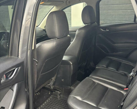 Серый Мазда СХ-5, объемом двигателя 2.2 л и пробегом 218 тыс. км за 12500 $, фото 6 на Automoto.ua