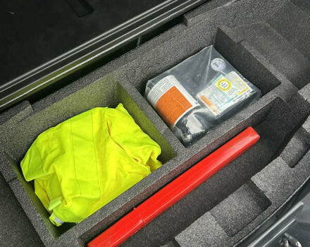 Серый Мазда СХ-5, объемом двигателя 2.2 л и пробегом 179 тыс. км за 13200 $, фото 25 на Automoto.ua