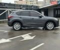 Серый Мазда СХ-5, объемом двигателя 2.49 л и пробегом 210 тыс. км за 14000 $, фото 4 на Automoto.ua