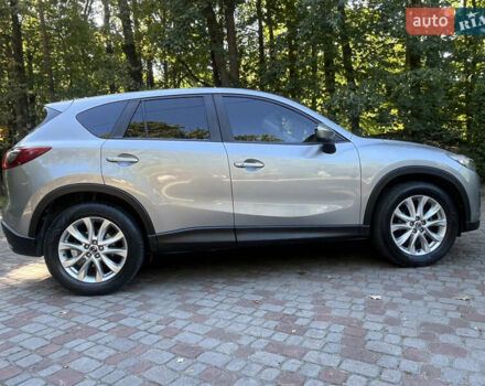 Серый Мазда СХ-5, объемом двигателя 2.2 л и пробегом 248 тыс. км за 15300 $, фото 4 на Automoto.ua