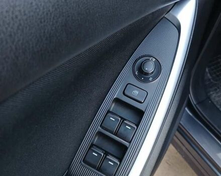 Сірий Мазда СХ-5, об'ємом двигуна 2.19 л та пробігом 208 тис. км за 11000 $, фото 22 на Automoto.ua