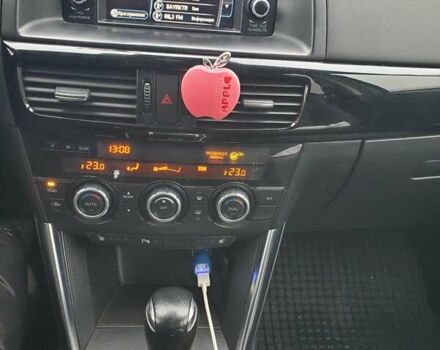 Сірий Мазда СХ-5, об'ємом двигуна 2.2 л та пробігом 218 тис. км за 14000 $, фото 17 на Automoto.ua