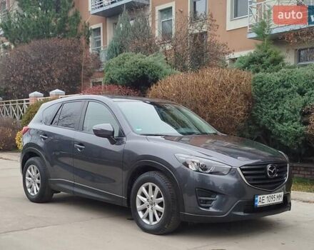Серый Мазда СХ-5, объемом двигателя 2.2 л и пробегом 152 тыс. км за 15500 $, фото 2 на Automoto.ua