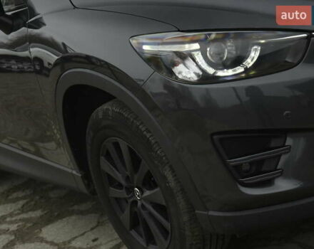 Серый Мазда СХ-5, объемом двигателя 2.2 л и пробегом 218 тыс. км за 15500 $, фото 4 на Automoto.ua