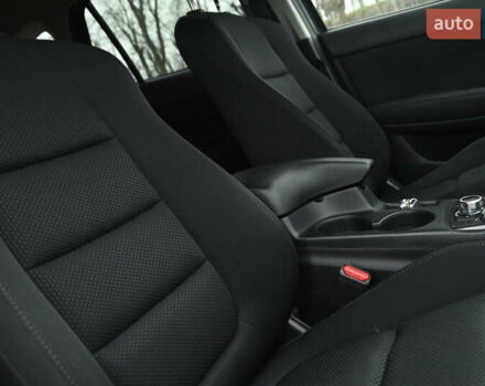 Серый Мазда СХ-5, объемом двигателя 2.2 л и пробегом 218 тыс. км за 15500 $, фото 41 на Automoto.ua