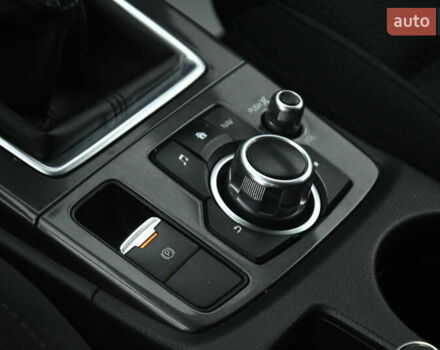 Серый Мазда СХ-5, объемом двигателя 2.2 л и пробегом 218 тыс. км за 15500 $, фото 28 на Automoto.ua