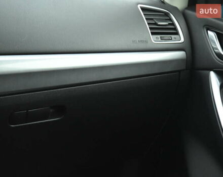 Серый Мазда СХ-5, объемом двигателя 2.2 л и пробегом 218 тыс. км за 15500 $, фото 29 на Automoto.ua