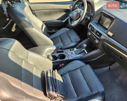 Серый Мазда СХ-5, объемом двигателя 2.49 л и пробегом 210 тыс. км за 15000 $, фото 17 на Automoto.ua