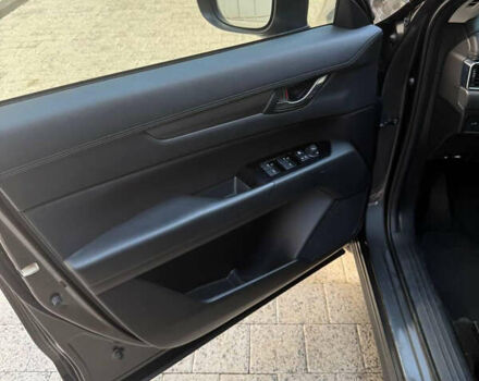 Серый Мазда СХ-5, объемом двигателя 2 л и пробегом 180 тыс. км за 17600 $, фото 28 на Automoto.ua