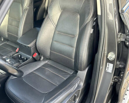 Сірий Мазда СХ-5, об'ємом двигуна 2.19 л та пробігом 232 тис. км за 17500 $, фото 30 на Automoto.ua