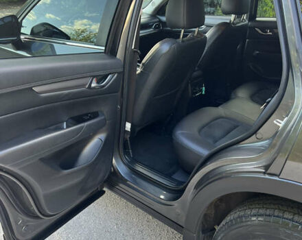 Серый Мазда СХ-5, объемом двигателя 2.49 л и пробегом 110 тыс. км за 19000 $, фото 28 на Automoto.ua