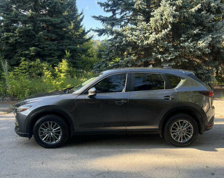 Серый Мазда СХ-5, объемом двигателя 2.49 л и пробегом 110 тыс. км за 19000 $, фото 2 на Automoto.ua