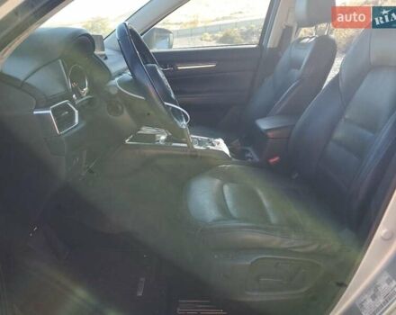 Мазда СХ-5 2017 в Ивано-Франковске на Automoto.ua Серый Мазда СХ-5, объемом двигателя 2.5 л и пробегом 126 тыс. км за 4500 $, фото 6 на Automoto.ua