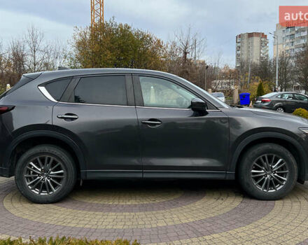 Серый Мазда СХ-5, объемом двигателя 2.49 л и пробегом 135 тыс. км за 19200 $, фото 7 на Automoto.ua