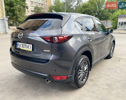 Серый Мазда СХ-5, объемом двигателя 2.19 л и пробегом 196 тыс. км за 18500 $, фото 3 на Automoto.ua