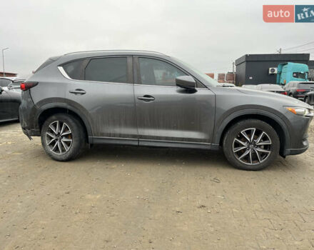 Серый Мазда СХ-5, объемом двигателя 2.5 л и пробегом 163 тыс. км за 15300 $, фото 3 на Automoto.ua