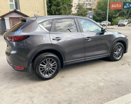 Серый Мазда СХ-5, объемом двигателя 2.19 л и пробегом 196 тыс. км за 18500 $, фото 2 на Automoto.ua