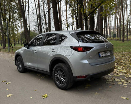 Сірий Мазда СХ-5, об'ємом двигуна 2.49 л та пробігом 156 тис. км за 17900 $, фото 1 на Automoto.ua