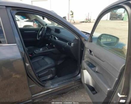 Сірий Мазда СХ-5, об'ємом двигуна 2.5 л та пробігом 102 тис. км за 4000 $, фото 8 на Automoto.ua