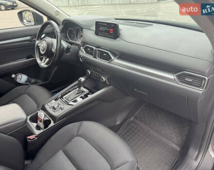 Сірий Мазда СХ-5, об'ємом двигуна 2.19 л та пробігом 280 тис. км за 17900 $, фото 9 на Automoto.ua