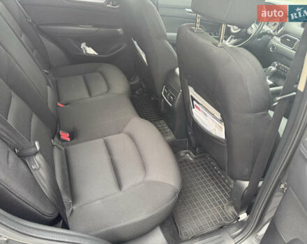 Сірий Мазда СХ-5, об'ємом двигуна 2.19 л та пробігом 280 тис. км за 17900 $, фото 11 на Automoto.ua