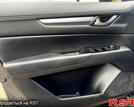 Серый Мазда СХ-5, объемом двигателя 2.5 л и пробегом 56 тыс. км за 18000 $, фото 5 на Automoto.ua