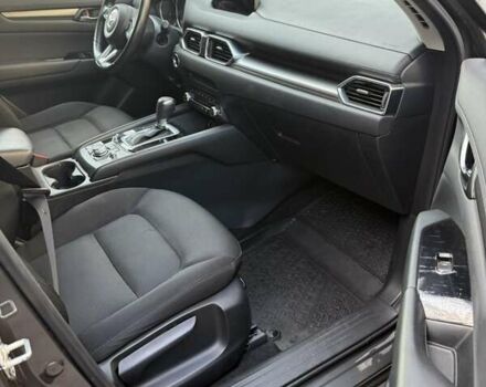 Мазда СХ-5 2019 в Черкассах на Automoto.ua Серый Мазда СХ-5, объемом двигателя 2 л и пробегом 24 тыс. км за 26000 $, фото 7 на Automoto.ua