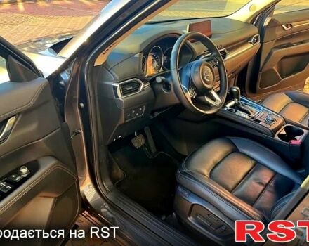 Серый Мазда СХ-5, объемом двигателя 2.5 л и пробегом 36 тыс. км за 11000 $, фото 3 на Automoto.ua