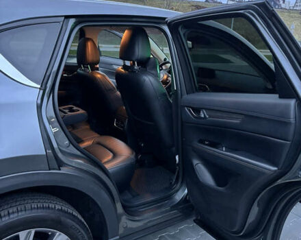 Серый Мазда СХ-5, объемом двигателя 2.49 л и пробегом 71 тыс. км за 22000 $, фото 18 на Automoto.ua