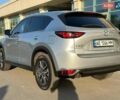Серый Мазда СХ-5, объемом двигателя 2.49 л и пробегом 135 тыс. км за 17500 $, фото 3 на Automoto.ua