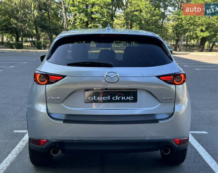 Серый Мазда СХ-5, объемом двигателя 2.49 л и пробегом 114 тыс. км за 19000 $, фото 4 на Automoto.ua