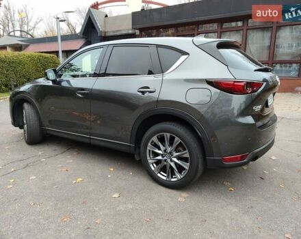 Серый Мазда СХ-5, объемом двигателя 2.49 л и пробегом 60 тыс. км за 22500 $, фото 2 на Automoto.ua