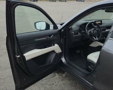 Серый Мазда СХ-5, объемом двигателя 2.49 л и пробегом 56 тыс. км за 24900 $, фото 23 на Automoto.ua