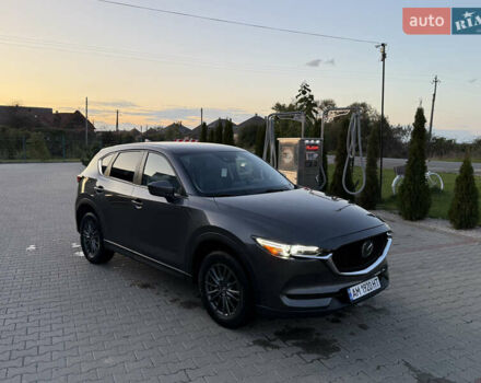 Серый Мазда СХ-5, объемом двигателя 2.49 л и пробегом 132 тыс. км за 20500 $, фото 2 на Automoto.ua