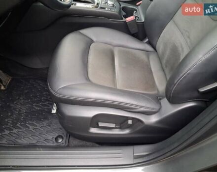 Серый Мазда СХ-5, объемом двигателя 2 л и пробегом 113 тыс. км за 23000 $, фото 7 на Automoto.ua