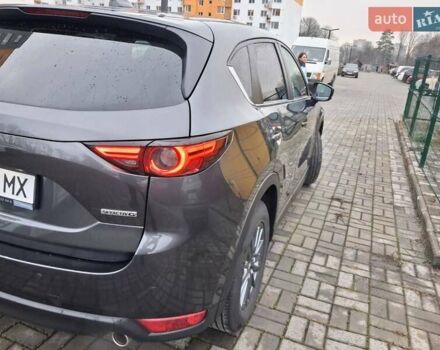 Серый Мазда СХ-5, объемом двигателя 2 л и пробегом 113 тыс. км за 23000 $, фото 1 на Automoto.ua