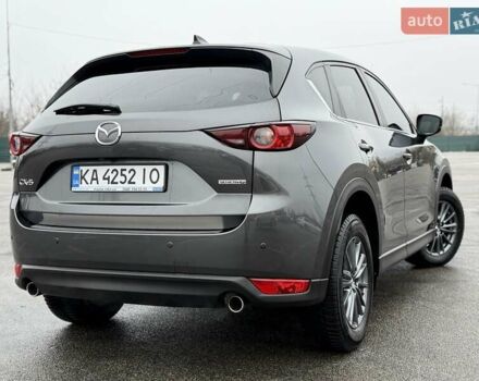 Серый Мазда СХ-5, объемом двигателя 2 л и пробегом 45 тыс. км за 23900 $, фото 2 на Automoto.ua